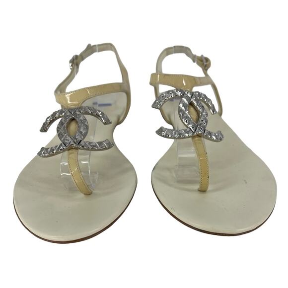 Chanel 2010 Interlocking CC Logo Slingback Sandals - Picture 5 of 16